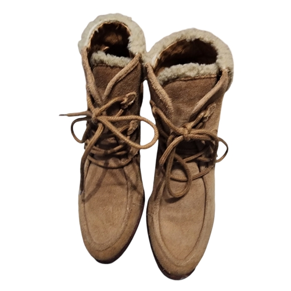 UGG Chestnut Lace Up Analise Heeled Suede Chunky Heel  Ankle Boot - Picture 4 of 9